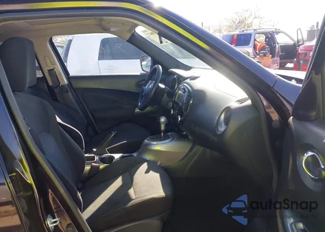 2015 Nissan Juke Sv z USA, uszkodzony, nr VIN JN8AF5MR6FT504864